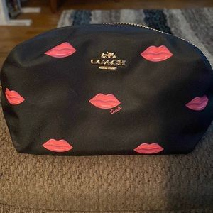 Makeup bag